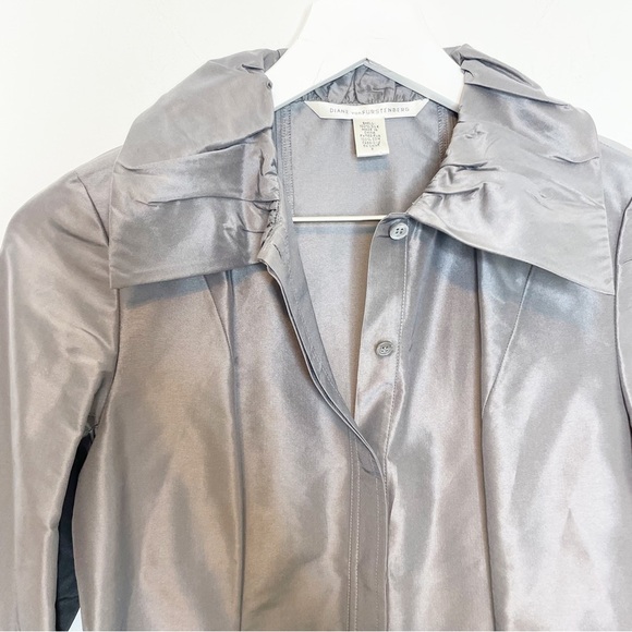 DVF Silver Silk Metallic Dress Long Sleeve Pleated Hem 2 - Picture 7 of 8